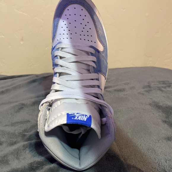 Jordan Ones “Hyper Royal/Light Smoke Grey-White” Men size 9.5 - Picture 12 of 17